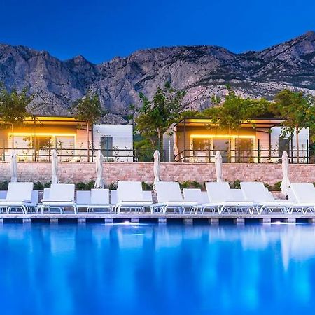 Poseidon Mobile Home Resort Макарска Экстерьер фото